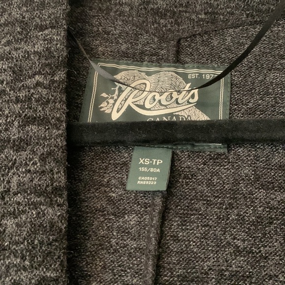 Roots Canada  Cardigan - Picture 4 of 5